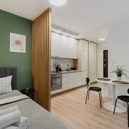 Golden - Modern & Cozy, Towarowa Street *