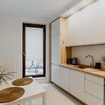 Apartament Golden - Modern&cozy, Towarowa Street