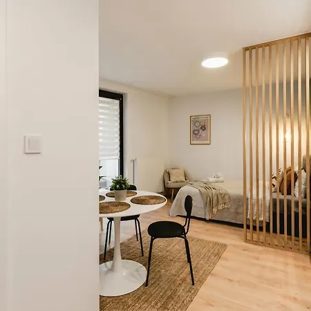 Apartamento Golden - Modern & Cozy, Towarowa Street