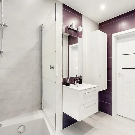 Apartament Golden - Modern&cozy, Towarowa Street Warszawa