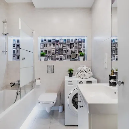 Golden - Modern&cozy, Towarowa Street Apartment Warschau